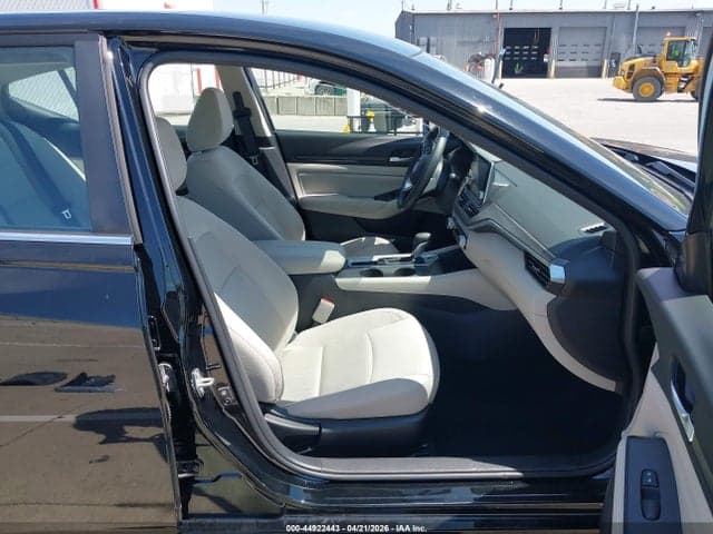 2025 NISSAN ALTIMA SV FWD 5