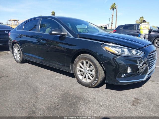 2019 HYUNDAI SONATA SE 1