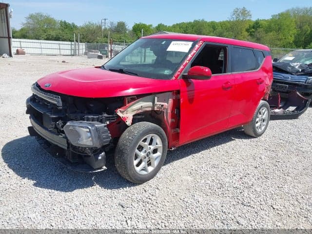 2021 KIA SOUL S 2