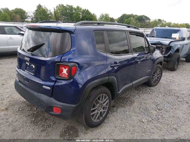 2018 JEEP RENEGADE LATITUDE FWD 4