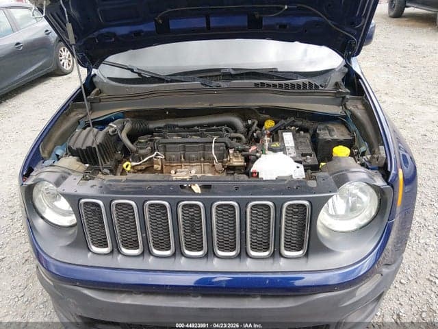 2018 JEEP RENEGADE LATITUDE FWD 10