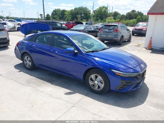 2024 HYUNDAI ELANTRA SE - 1