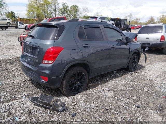 2021 CHEVROLET TRAX AWD LT 4
