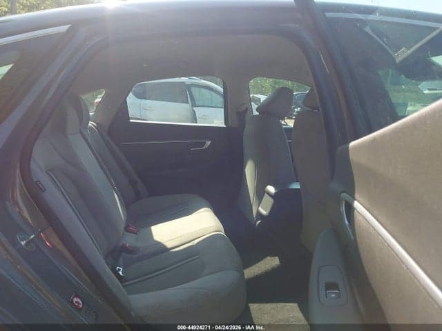 2021 HYUNDAI SONATA SE 8