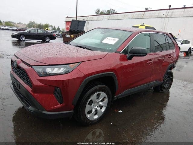 2022 TOYOTA RAV4 LE 2
