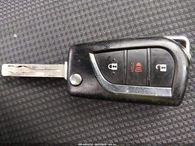 2022 TOYOTA RAV4 LE 11