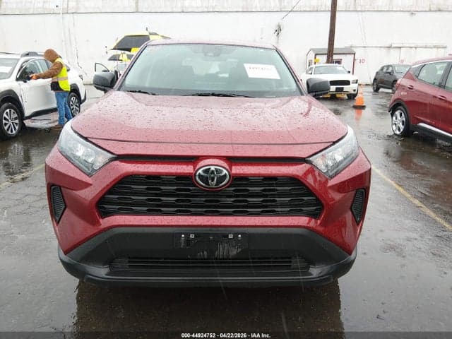 2022 TOYOTA RAV4 LE 12