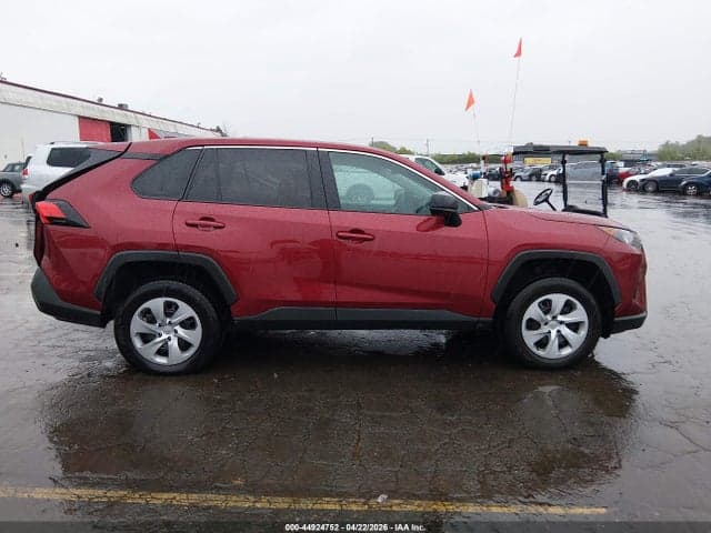 2022 TOYOTA RAV4 LE 13