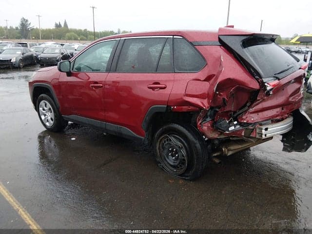 2022 TOYOTA RAV4 LE 3