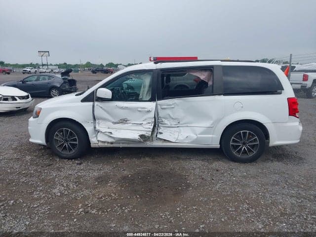 2017 DODGE GRAND CARAVAN GT 14