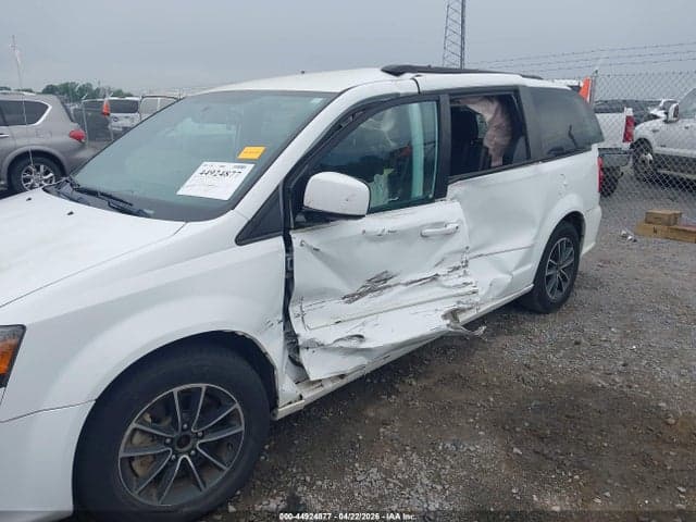2017 DODGE GRAND CARAVAN GT 6