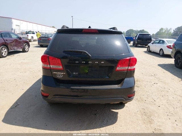 2019 DODGE JOURNEY SE 17