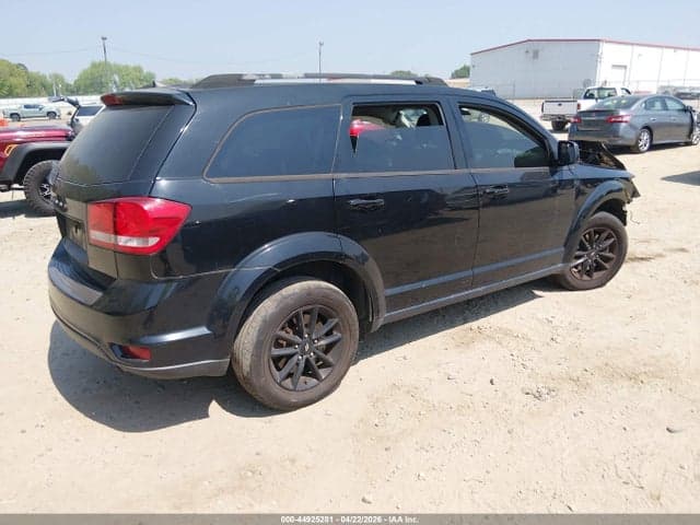 2019 DODGE JOURNEY SE 4
