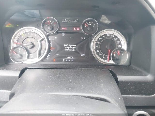 2020 RAM 1500 CLASSIC SLT 4X4 5'7 BOX 7