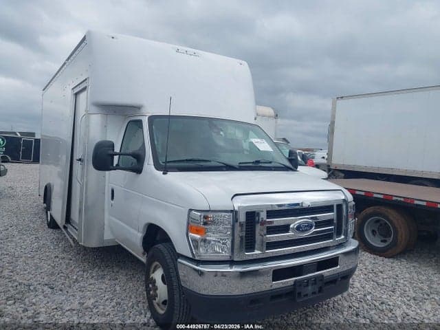 2024 FORD E-450 CUTAWAY 1