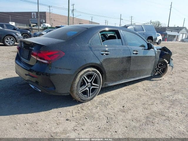 2020 MERCEDES-BENZ A 220 4MATIC 4