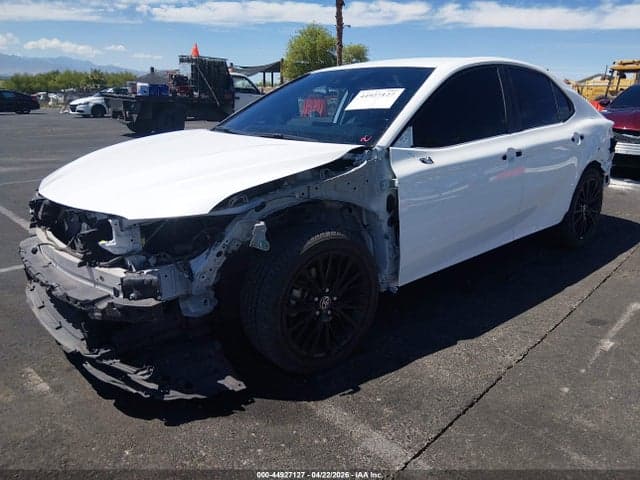 2021 TOYOTA CAMRY SE NIGHTSHADE EDITION 2