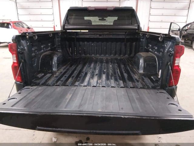 2019 CHEVROLET SILVERADO 1500 LT 17