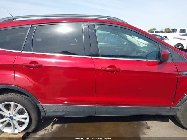 2017 FORD ESCAPE SE 12