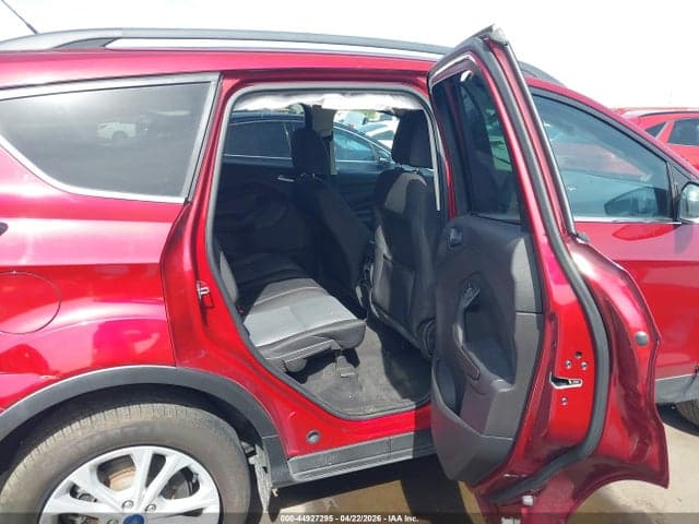 2017 FORD ESCAPE SE 8