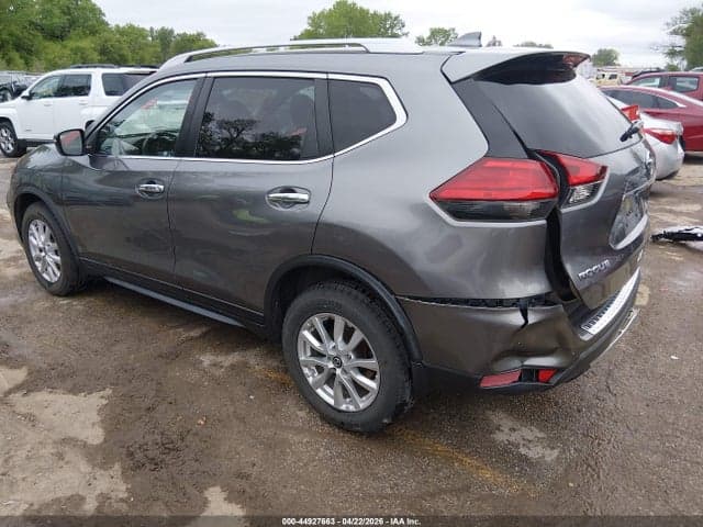 2017 NISSAN ROGUE SV 3