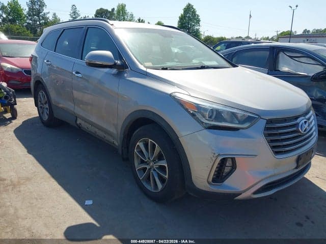 2018 HYUNDAI SANTA FE SE - 1