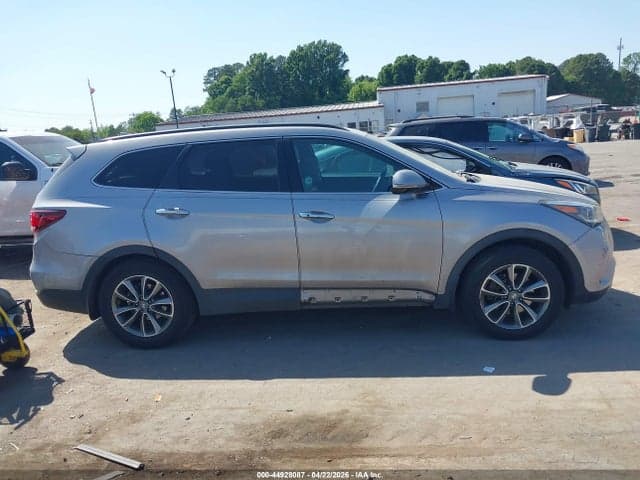 2018 HYUNDAI SANTA FE SE 13