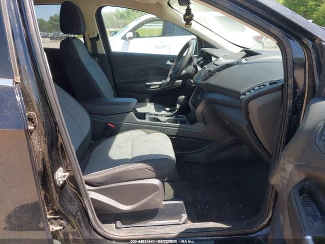 2017 FORD ESCAPE SE 5