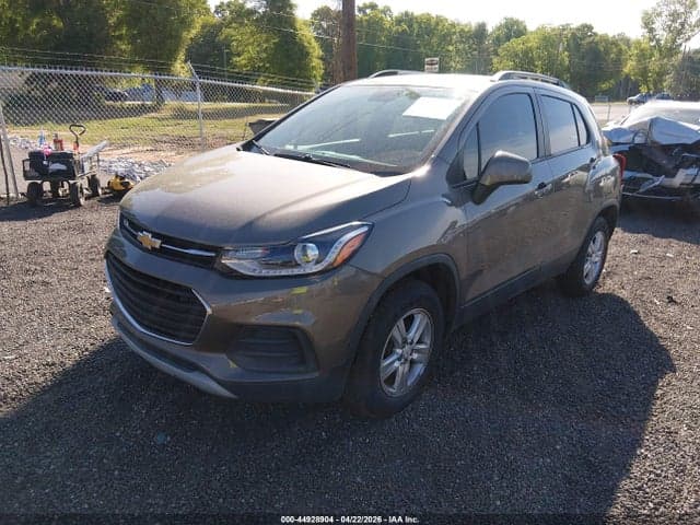 2021 CHEVROLET TRAX AWD LT 2