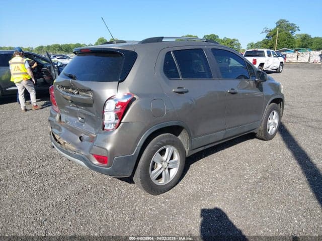 2021 CHEVROLET TRAX AWD LT 4