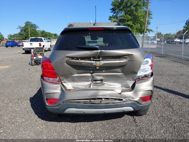2021 CHEVROLET TRAX AWD LT 6