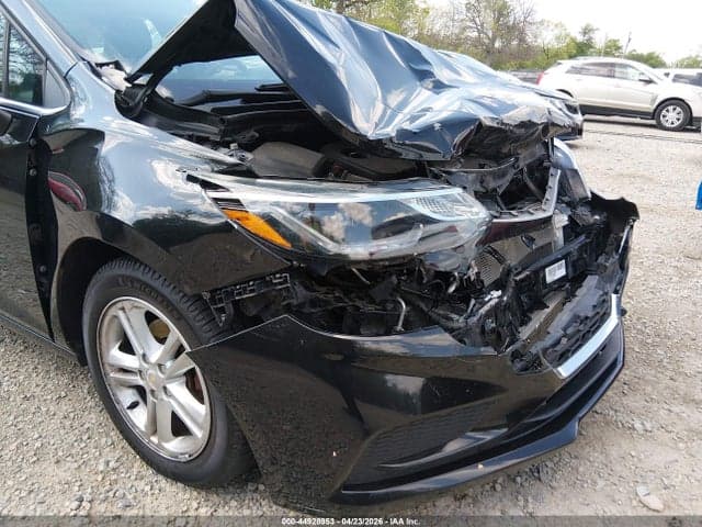 2017 CHEVROLET CRUZE LT AUTO 17