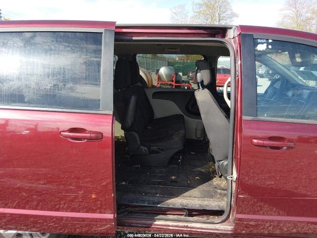 2018 DODGE GRAND CARAVAN SE 8