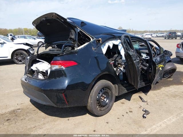 2024 TOYOTA COROLLA LE 4
