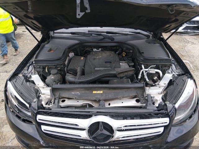 2017 MERCEDES-BENZ GLC 300 4MATIC 10
