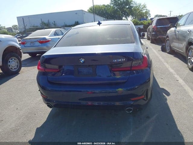2020 BMW 330I 16