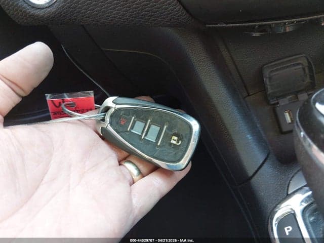2018 CHEVROLET CRUZE LT AUTO 11
