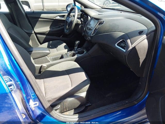 2018 CHEVROLET CRUZE LT AUTO 5