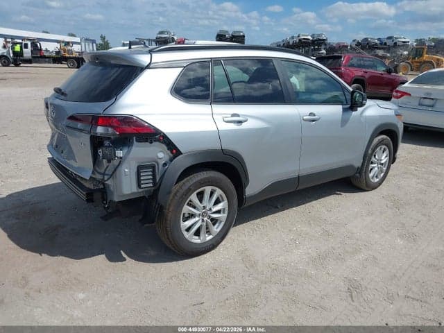 2026 TOYOTA COROLLA CROSS LE 4