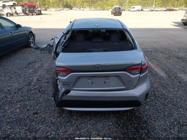 2021 TOYOTA COROLLA LE 17