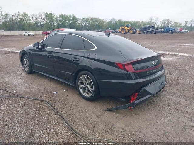 2021 HYUNDAI SONATA SEL 3