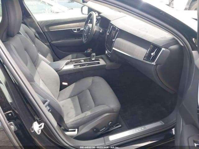 2024 VOLVO S90 B6 PLUS 5