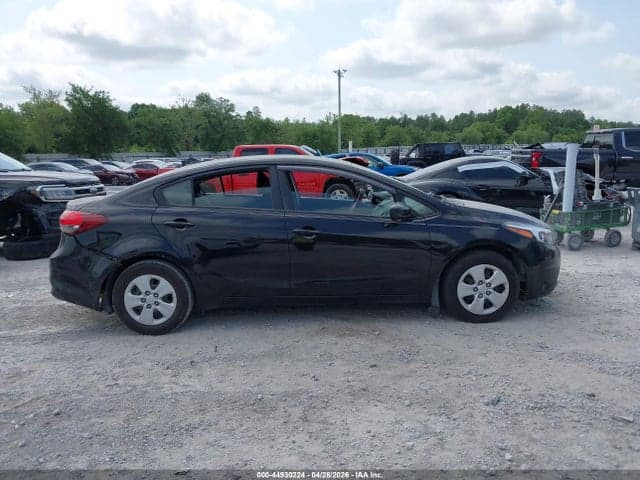 2017 KIA FORTE LX 13