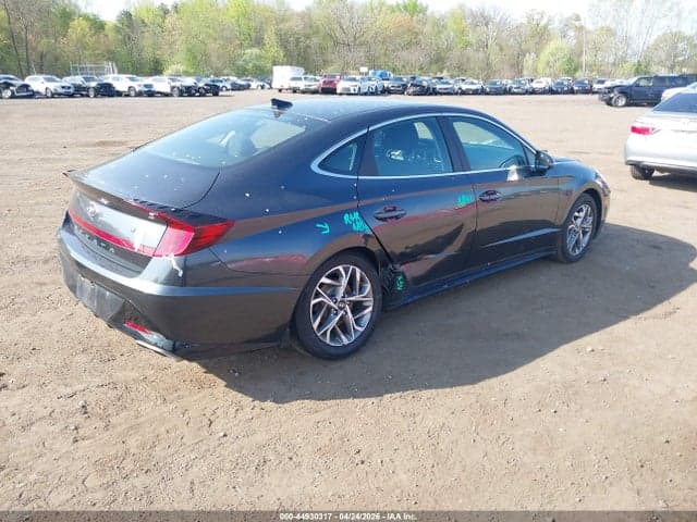 2021 HYUNDAI SONATA SEL 4