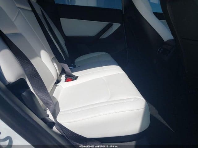 2021 TESLA MODEL Y STANDARD RANGE REAR-WHEEL DRIVE 8
