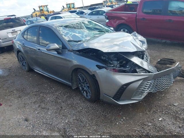 2025 TOYOTA CAMRY XSE 1