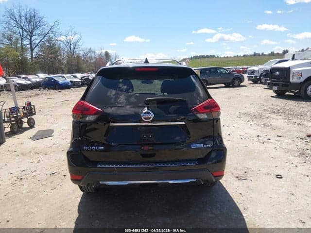 2019 NISSAN ROGUE S 16