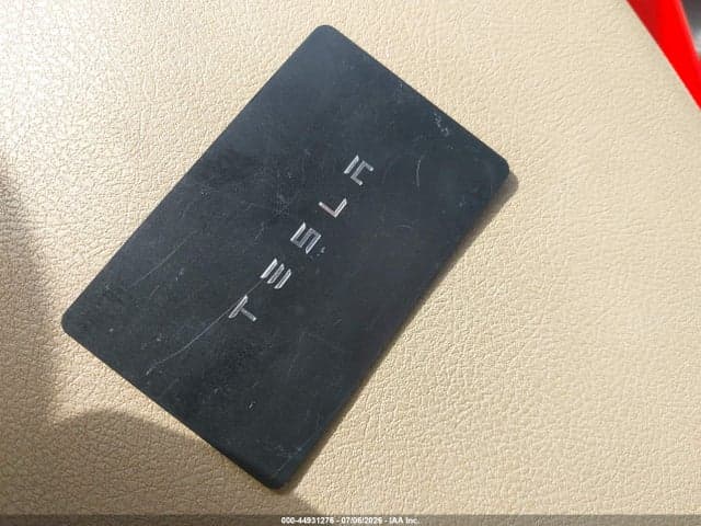 2024 TESLA MODEL 3 PERFORMANCE ALL-WHEEL DRIVE 11