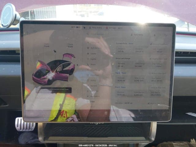 2024 TESLA MODEL 3 PERFORMANCE ALL-WHEEL DRIVE 7