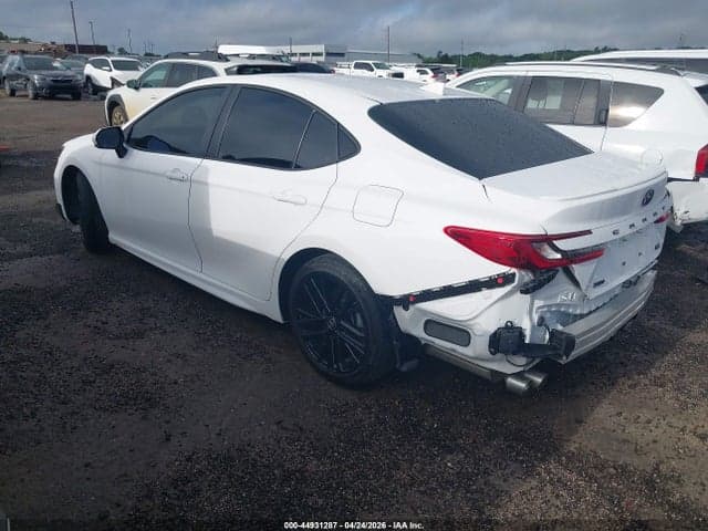 2025 TOYOTA CAMRY SE 3
